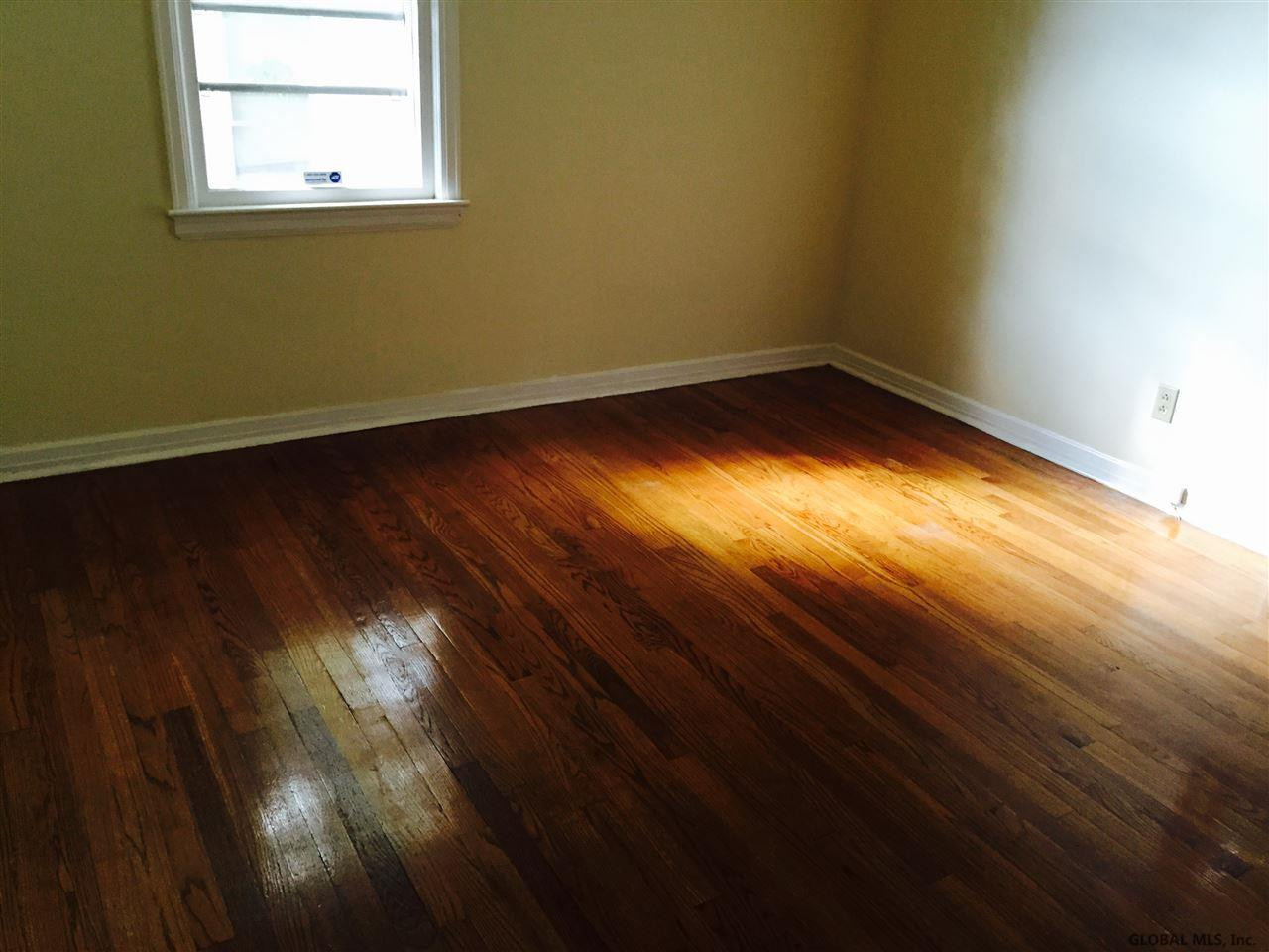 7 Knickerbocker Road Scotia, NY 12302 - Photo 9 of 13 Photo 9