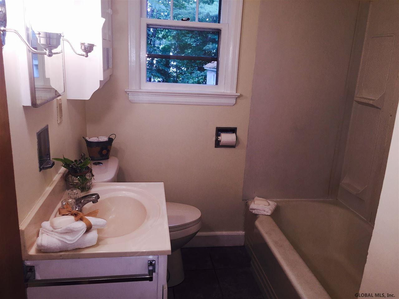 7 Knickerbocker Road Scotia, NY 12302 - Photo 10 of 13 Photo 10