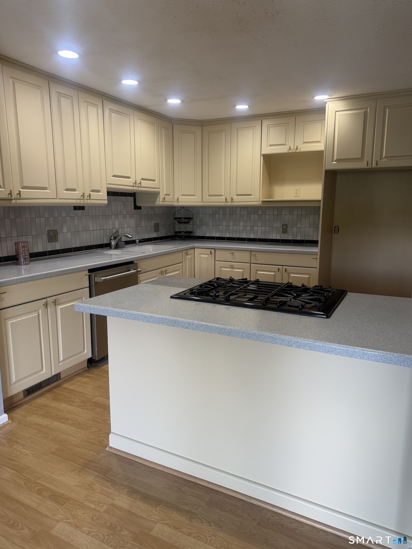 12 Spindle Hill Road, Unit 7C Wolcott, CT 06716 - Photo 3 of 15