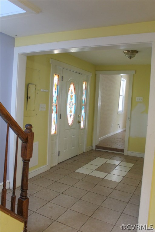 2729 Arritt Road Partlow, VA 22534 - Photo 11 of 30 a view of a livingroom with wooden floor and a mirror
