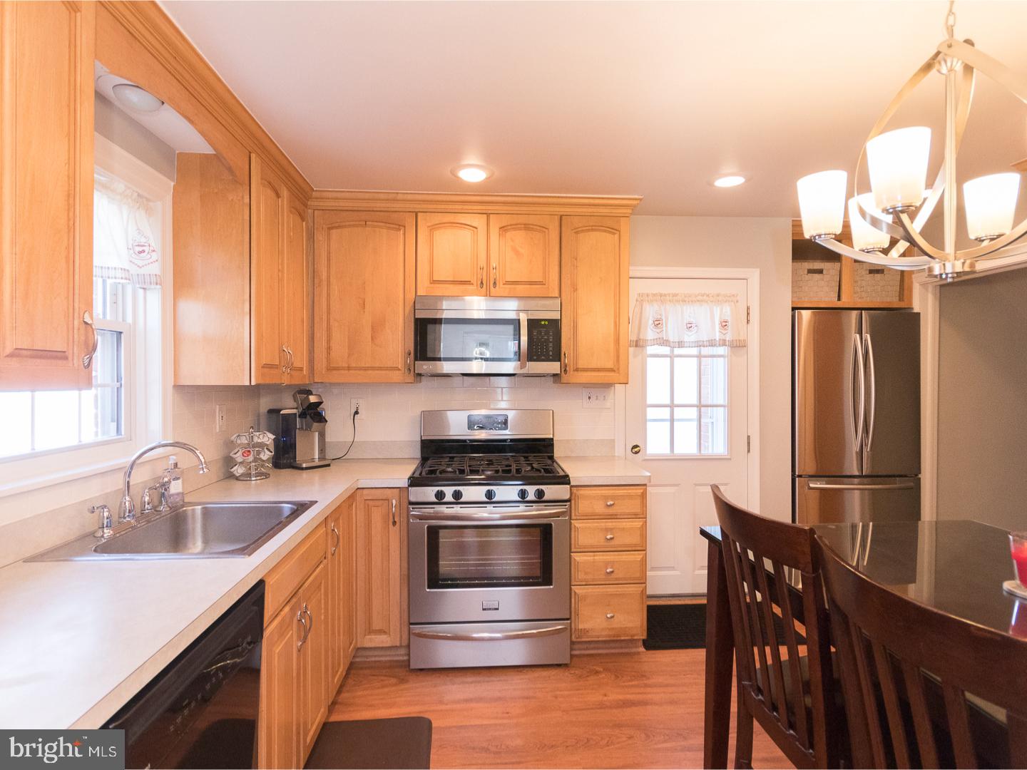 911 Westfield Road Springfield, PA 19064 - Photo 4 of 16 Kitchen