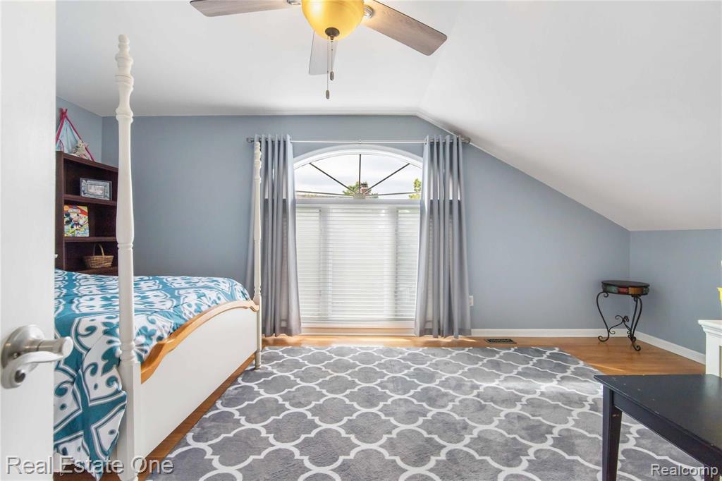 1093 Pointe Pl Boulevard Rochester, MI 48307 - Photo 27 of 46