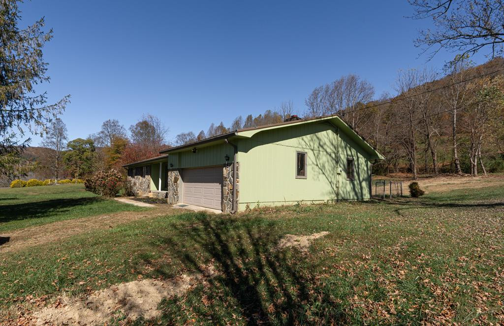 1805 Stewart Road Andrews, NC 28901 - Photo 36 of 62 Gallery Image 36