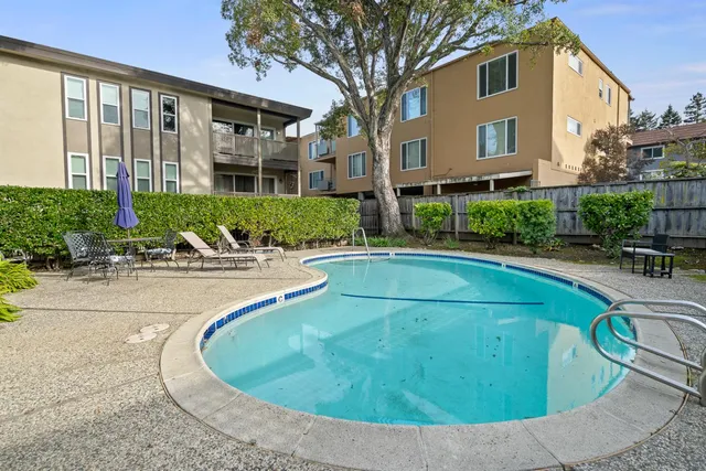 $938,000 | 249 Elm Street, Unit 104, San Mateo, CA 94401