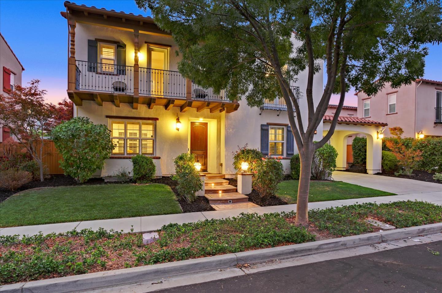 2333 Poppyview Avenue San Ramon, CA 94582 - Photo 45 of 65 a front view of a house with a yard