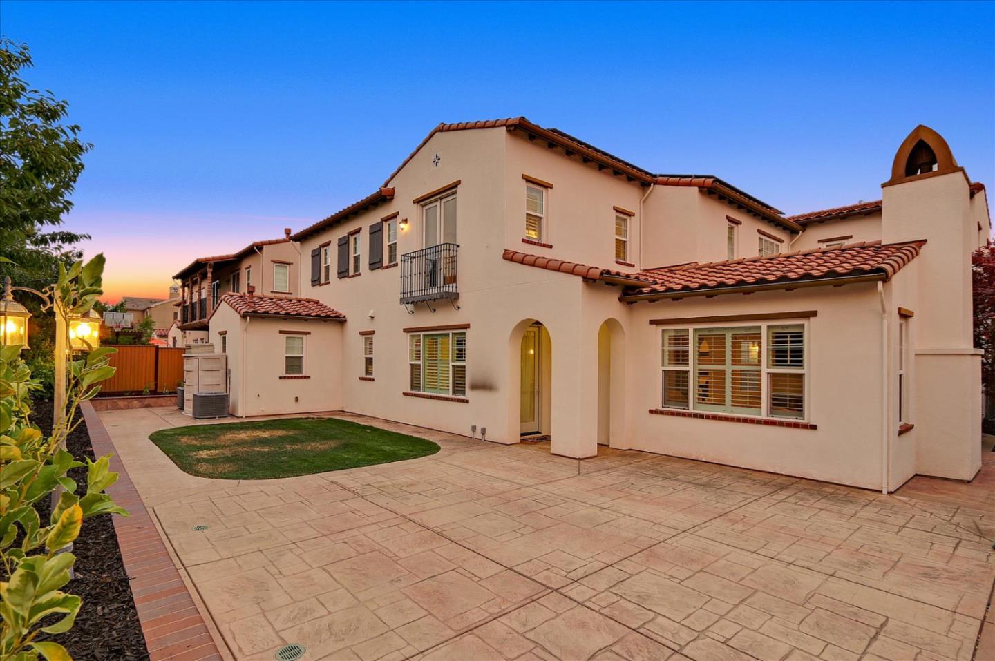 2333 Poppyview Avenue San Ramon, CA 94582 - Photo 58 of 65 a front view of a house with parking space