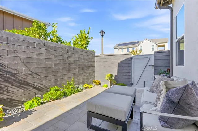 $975,000 | 790 Sunrise Road, Rancho Mission Viejo, CA 92694