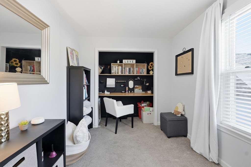31 Green Street Hudson, MA 01749 - Photo 20 of 41