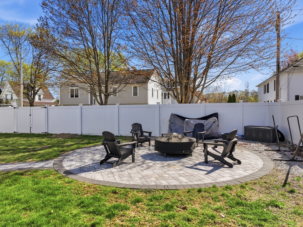 31 Green Street Hudson, MA 01749 - Photo 36 of 41