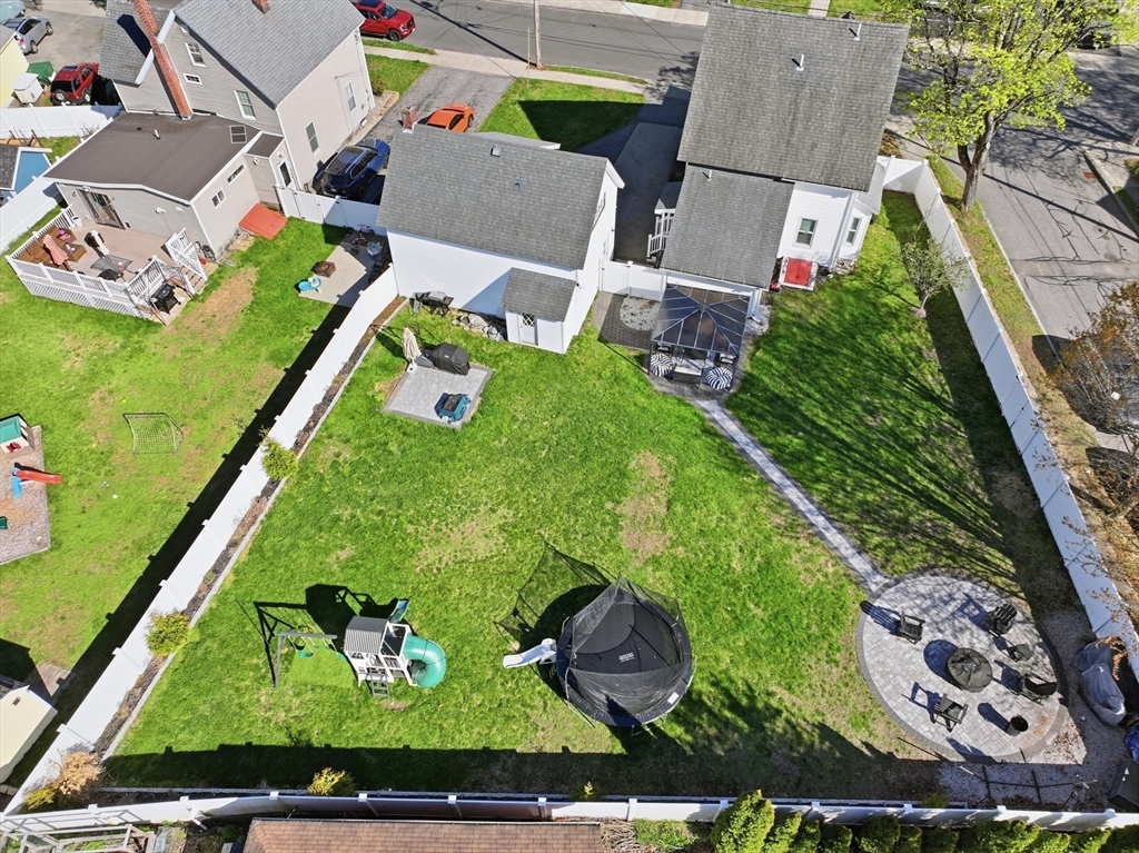 31 Green Street Hudson, MA 01749 - Photo 37 of 41