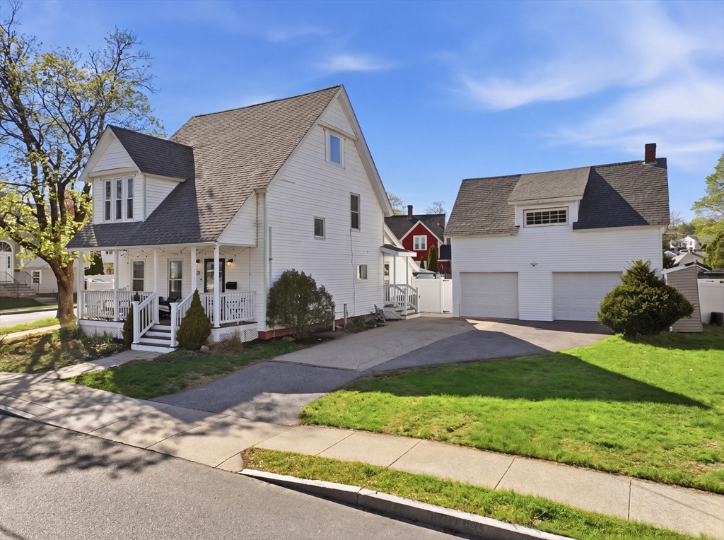 31 Green Street Hudson, MA 01749 - Photo 5 of 41