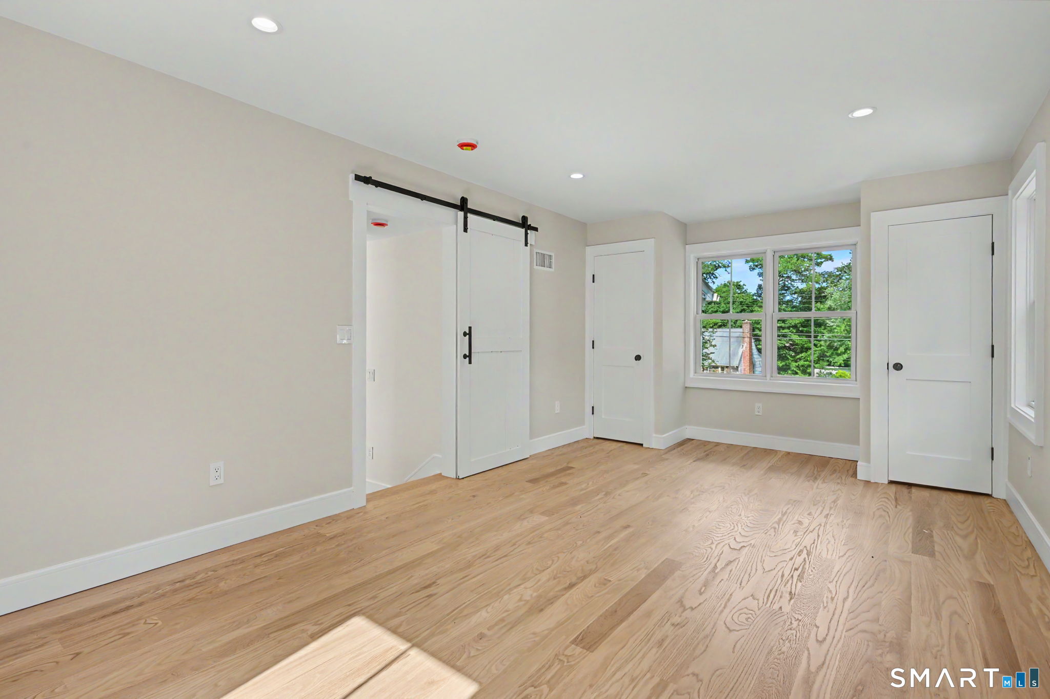 244 Minivale Road Stamford, CT 06907 - Photo 16 of 36