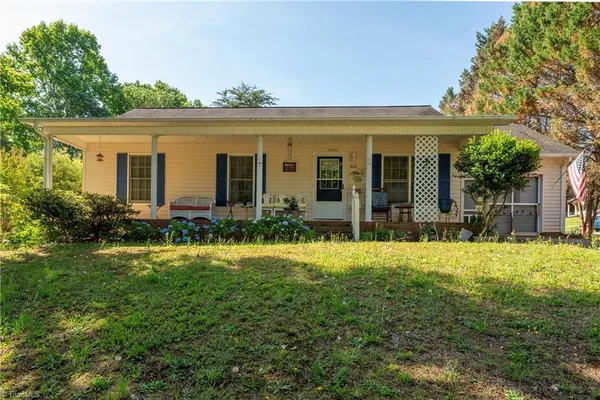 $224,900 | 460 Mountview Drive, Mocksville, NC 27028