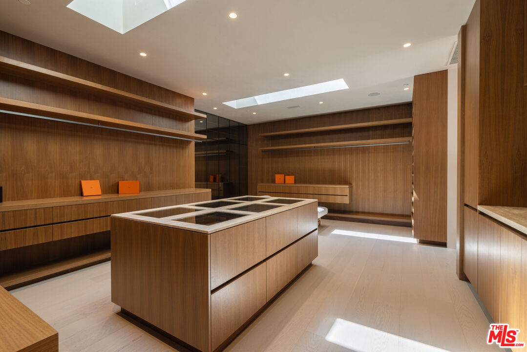 966 Stone Canyon Road Los Angeles, CA 90077 - Photo 14 of 23
