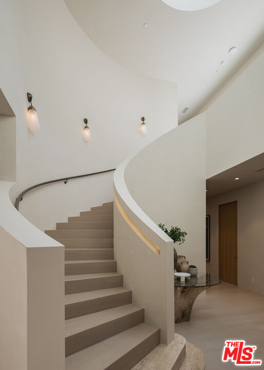 966 Stone Canyon Road Los Angeles, CA 90077 - Photo 8 of 23