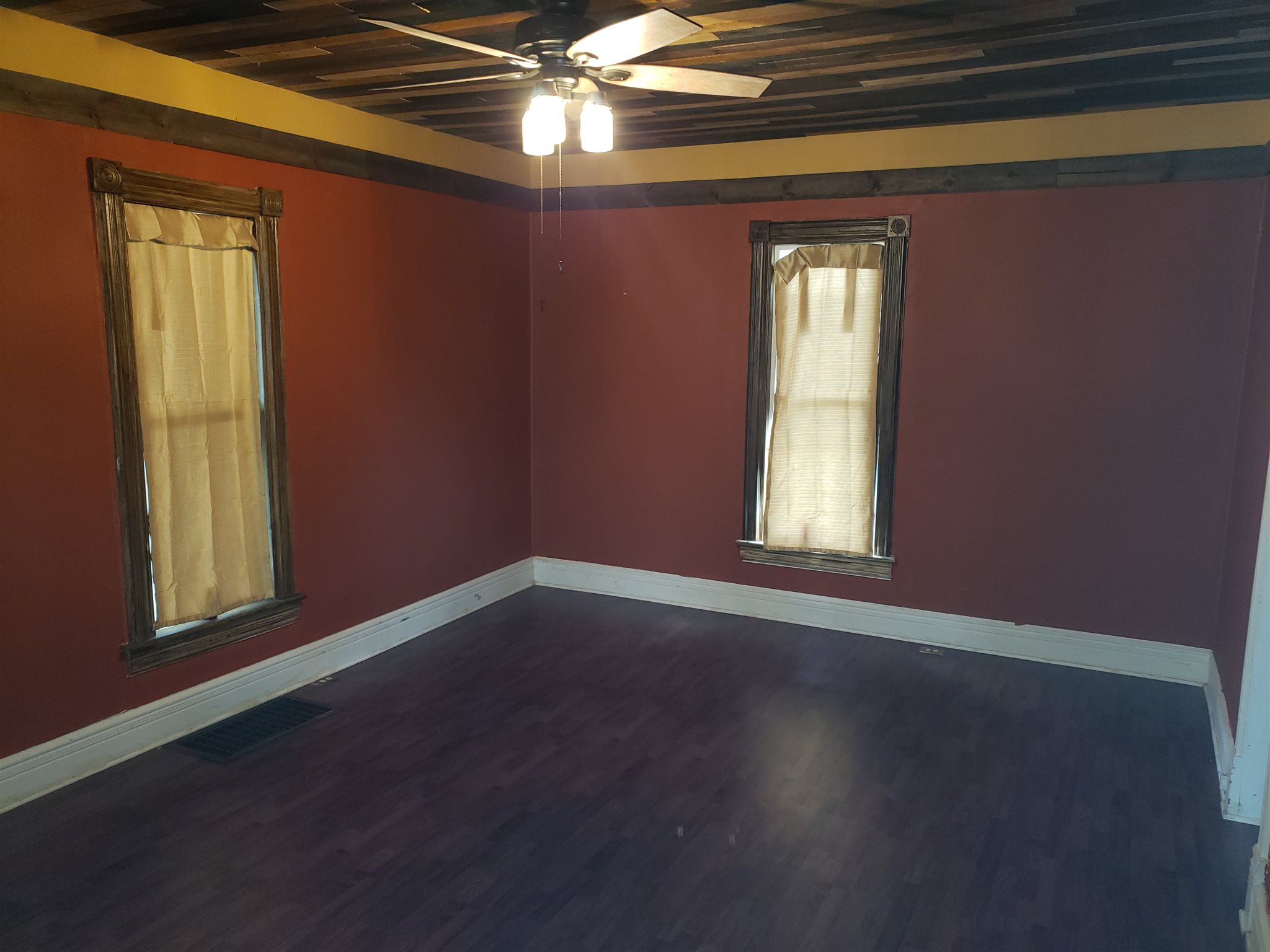 107 East Washington Street Butler, IN 46721 - Photo 4 of 15