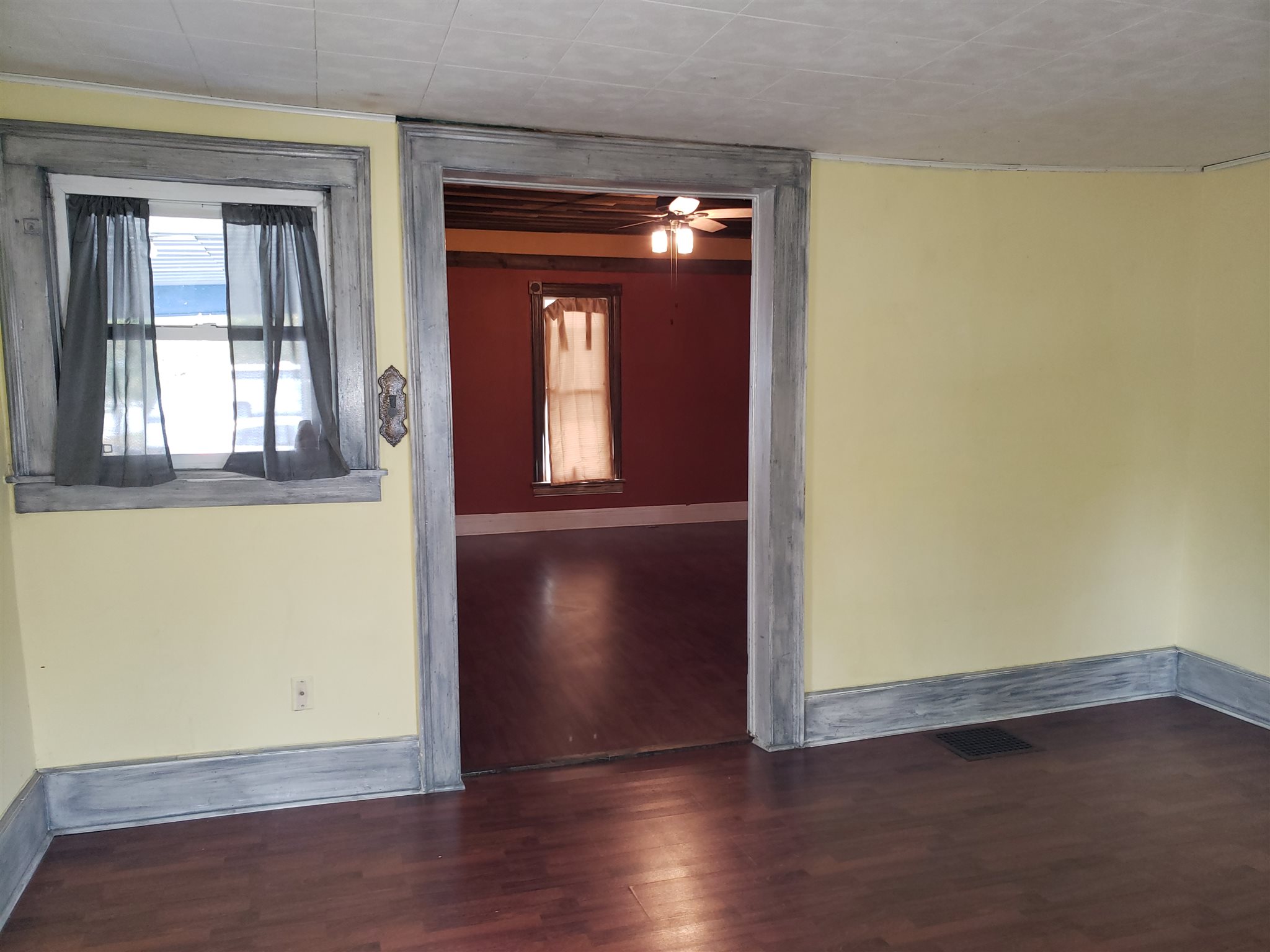 107 East Washington Street Butler, IN 46721 - Photo 5 of 15