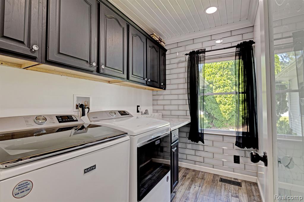 5098 Waldon Road Clarkston, MI 48348 - Photo 29 of 81 Gallery Image 29