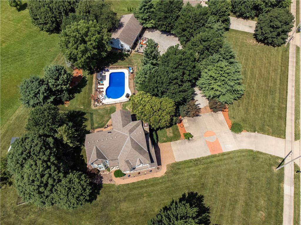 1090 Northeast Blackwell Road Lee's Summit, MO 64086 - Photo 34 of 35