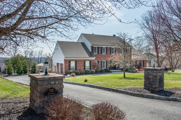 $1,175,000 | 5 Tracey Lane, Budd Lake, NJ 07828