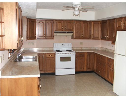 Fallen Timber Road Avella, PA 15312 - Photo 5 of 15 Kitchen.