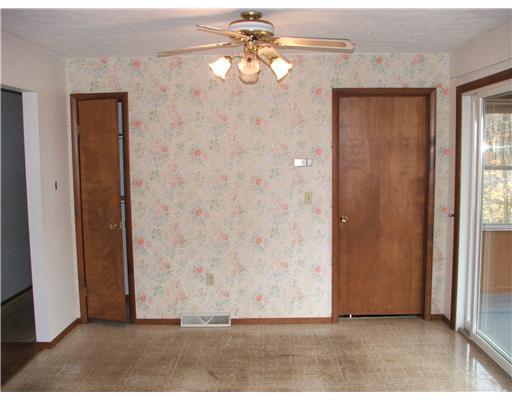 Fallen Timber Road Avella, PA 15312 - Photo 6 of 15 Kitchen. Breakfast