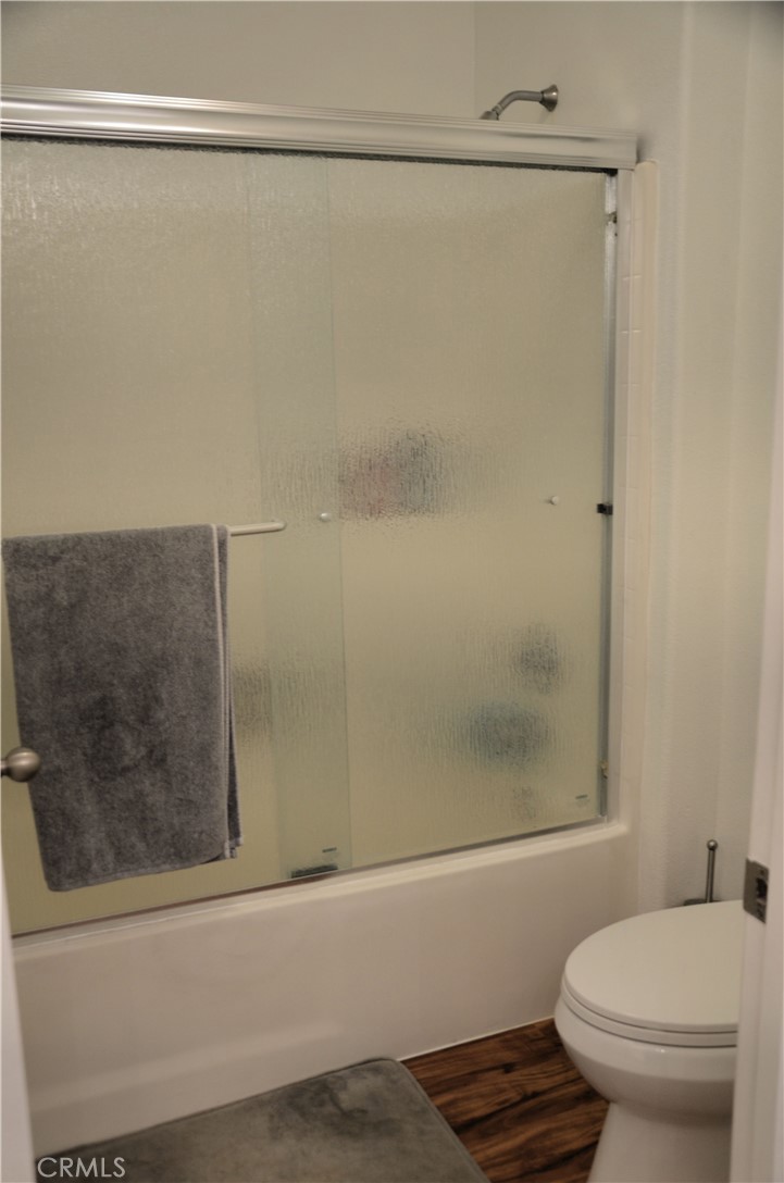 5526 Mountain View Avenue Riverside, CA 92504 - Photo 19 of 26 Guest bathroom.