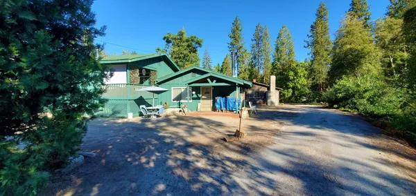 $187,000 | 301 Capinero Drive, California Hot Springs, CA 93207