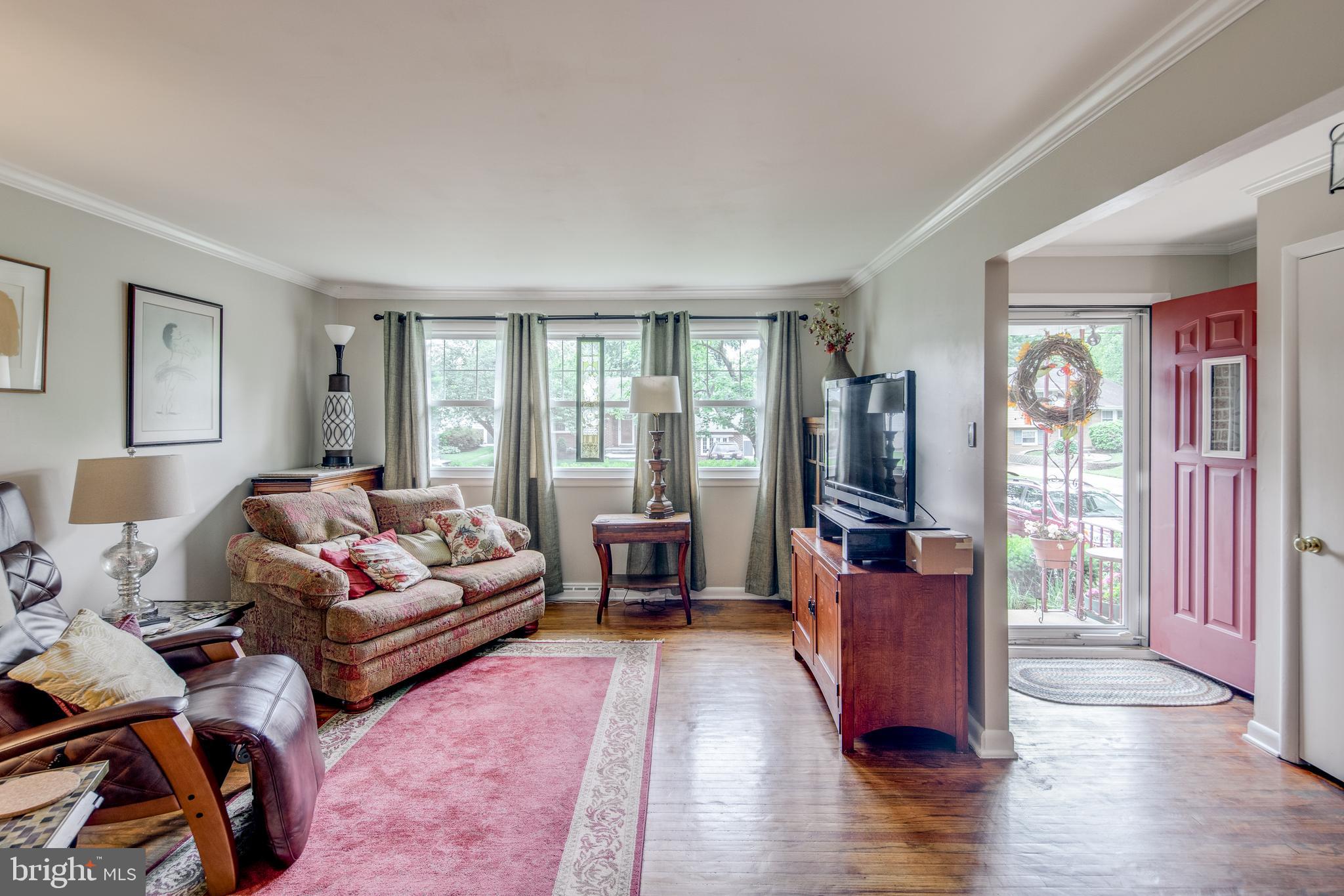 405 Sheffield Road Cherry Hill, NJ 08034 - Photo 2 of 21