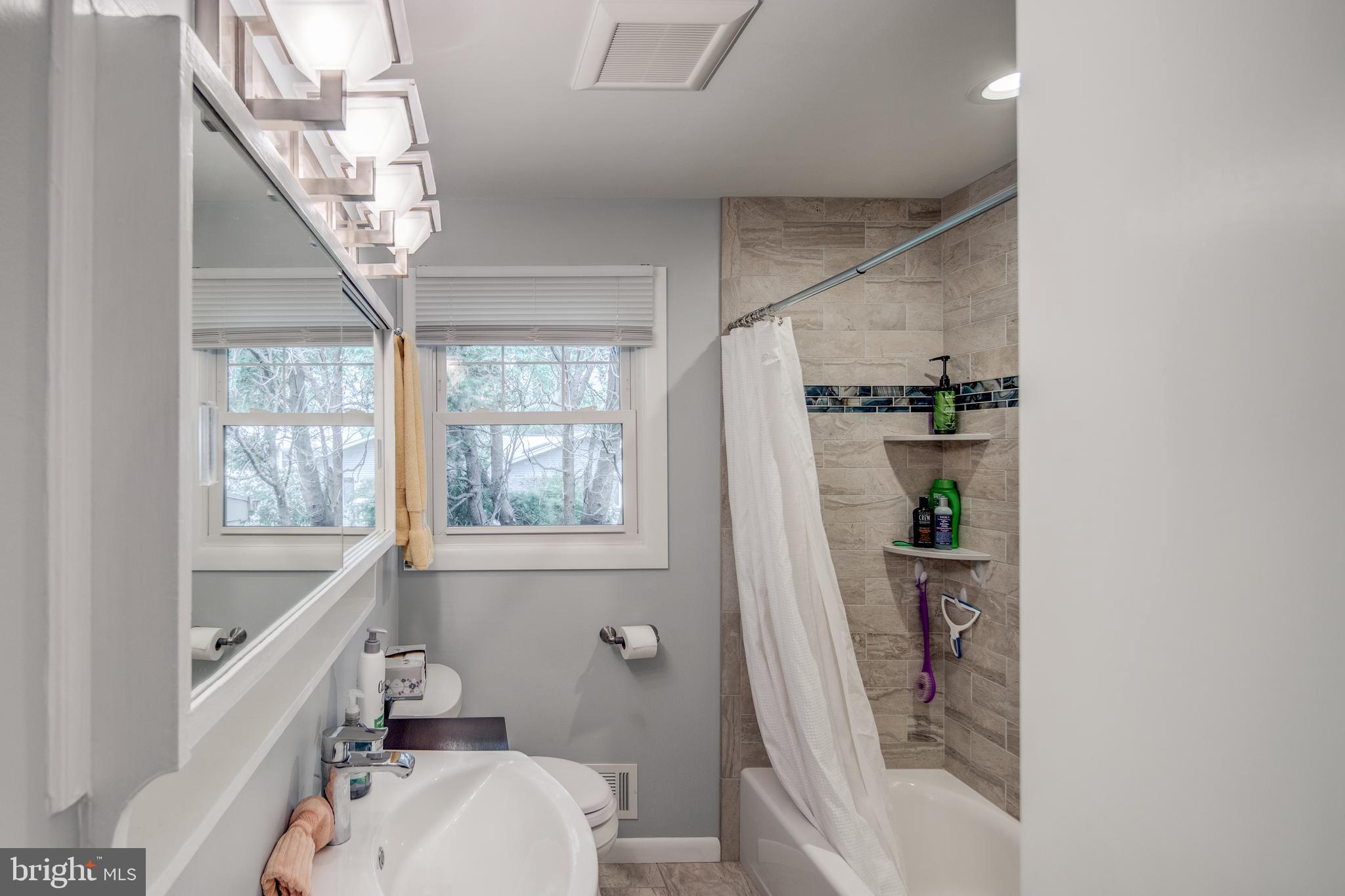 405 Sheffield Road Cherry Hill, NJ 08034 - Photo 14 of 21