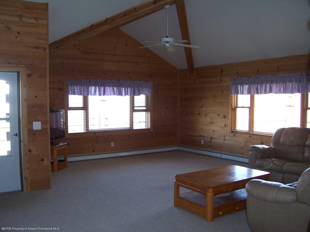 2968 County Road 320 Rifle, CO 81650 - Photo 3 of 9 Living Room