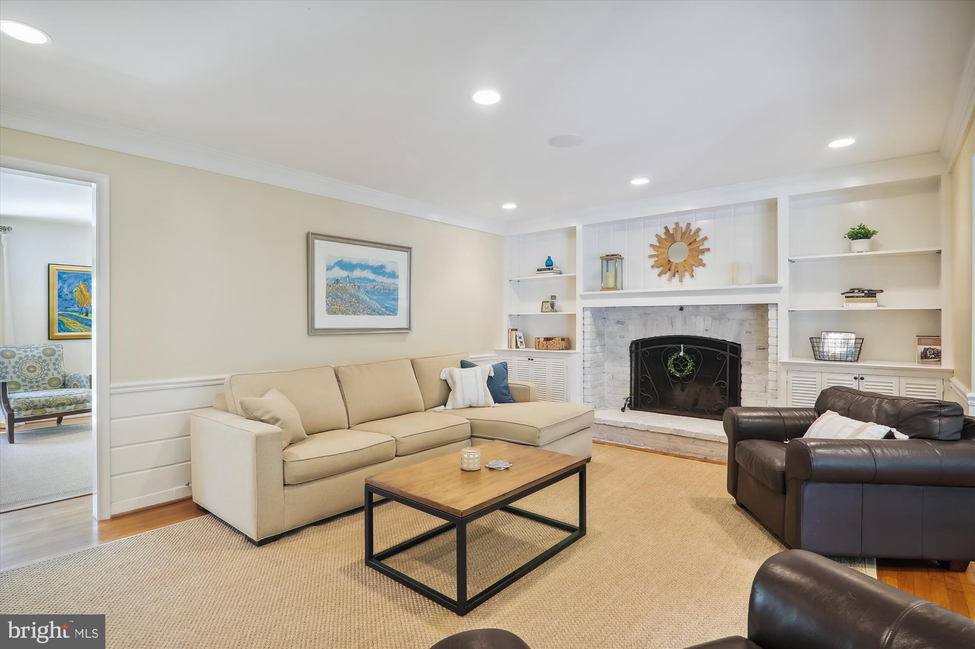 7919 Greentree Road Bethesda, MD 20817 - Photo 20 of 110 FamilyRoom