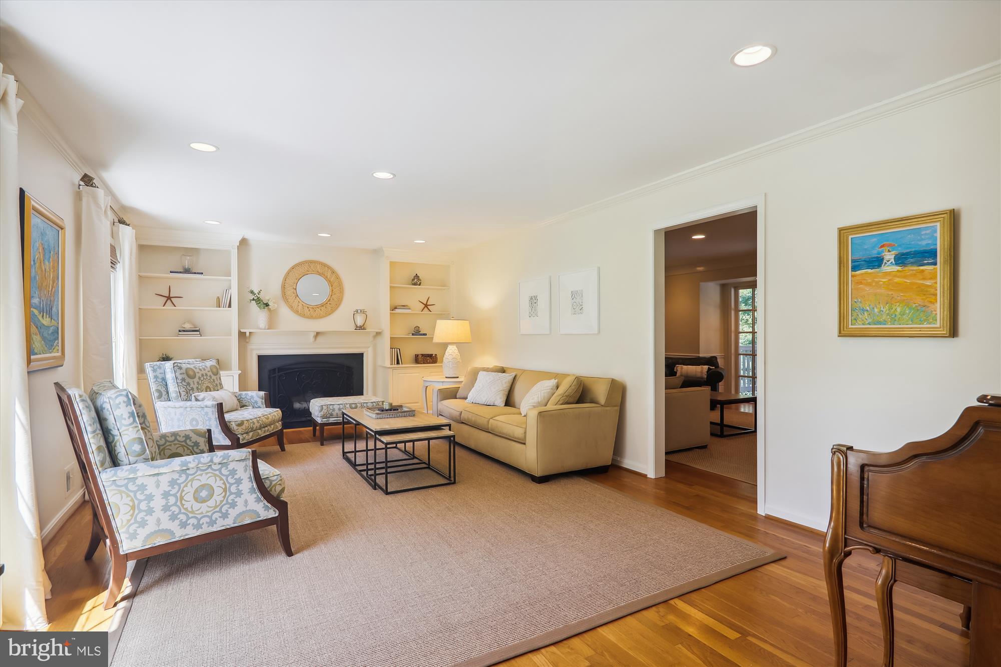 7919 Greentree Road Bethesda, MD 20817 - Photo 32 of 110 Living Room