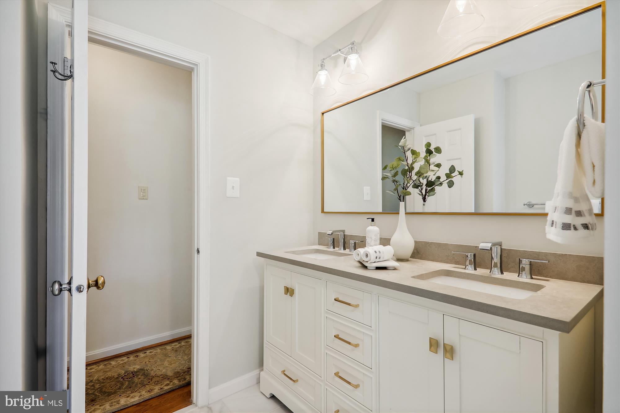 7919 Greentree Road Bethesda, MD 20817 - Photo 53 of 110 Bath