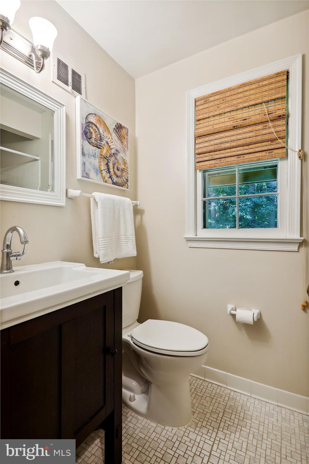 7919 Greentree Road Bethesda, MD 20817 - Photo 99 of 110 Bath