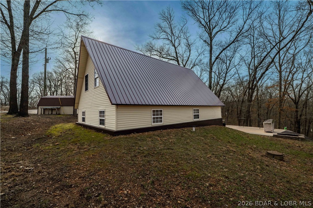 31048 Broken Circle Road Stover, MO 65078 - Photo 38 of 59 Perched in the perfect location of the Ozark Mount