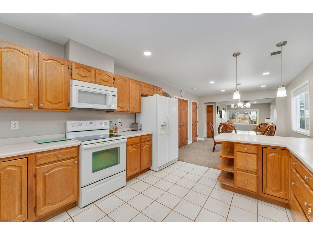 8169 Quaker Street Arvada, CO 80007 - Photo 7 of 20 Kitchen