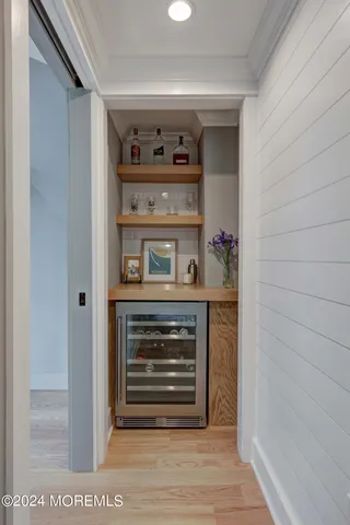 a view of walk in closet