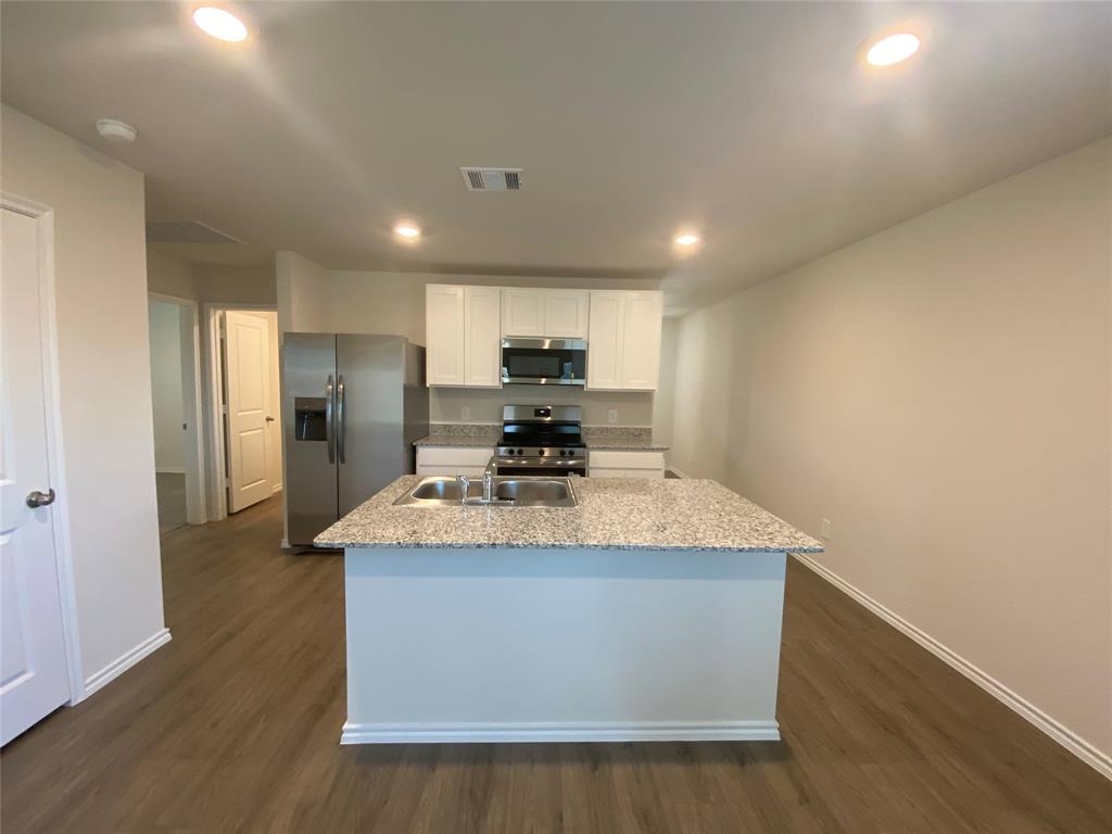 1818 Potomac Lane Blue Ridge, TX 75424 - Photo 3 of 15