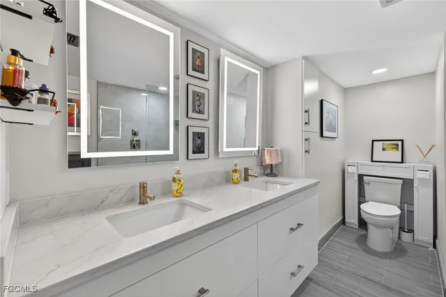 $599,000 | 4711 South Landings Drive, Fort Myers, FL 33919