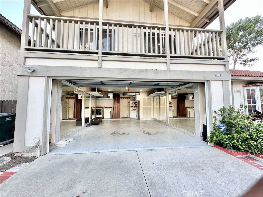 16403 Cherry Crest Circle Cerritos, CA 90703 - Photo 27 of 28 Garage