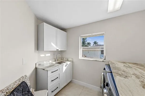 $675,000 | 4724 Riverside Drive, Estero, FL 33928