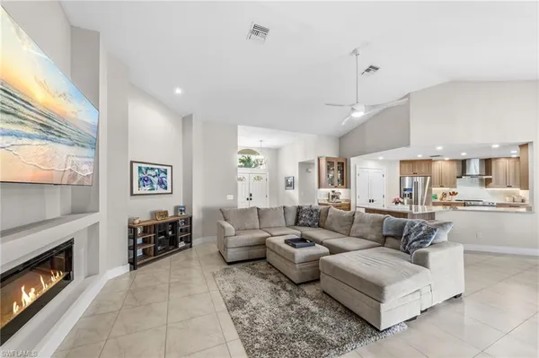 $675,000 | 4724 Riverside Drive, Estero, FL 33928