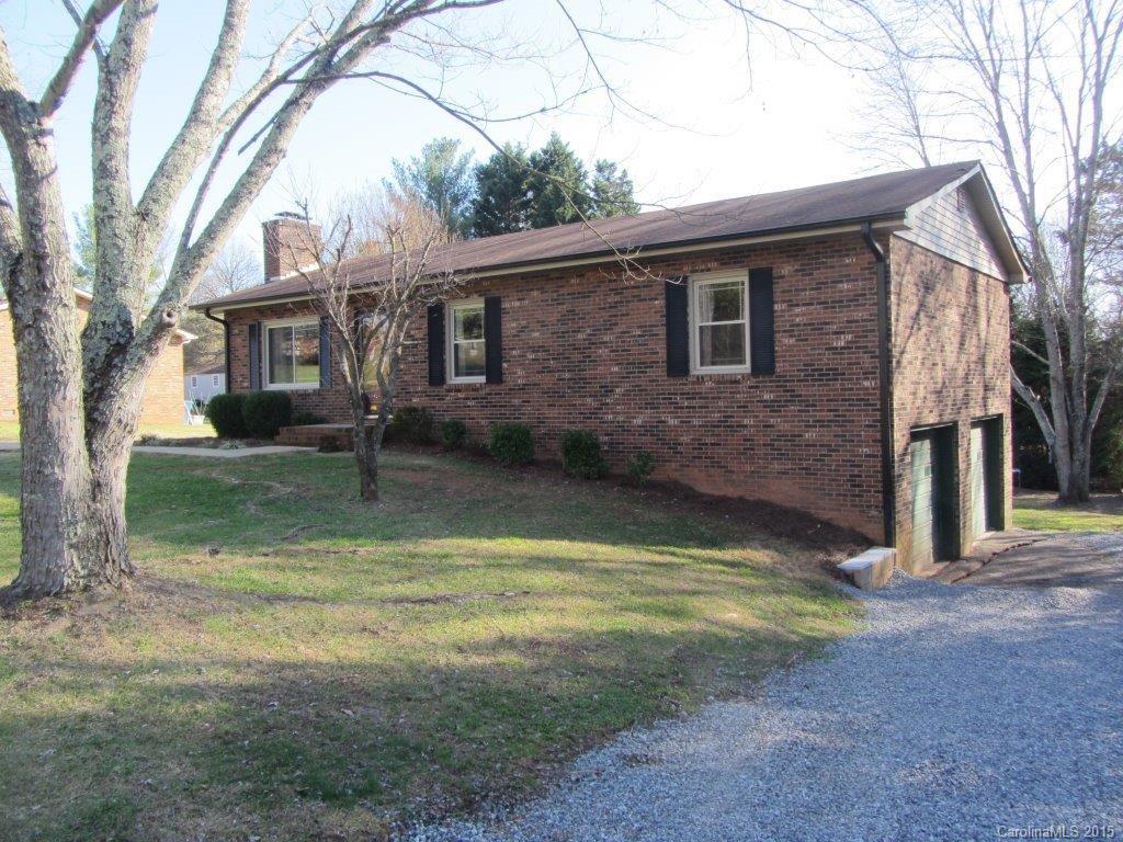 5659 Valley Field Road Southeast Hickory, NC 28602 - Photo 3 of 24 Gallery Image 3