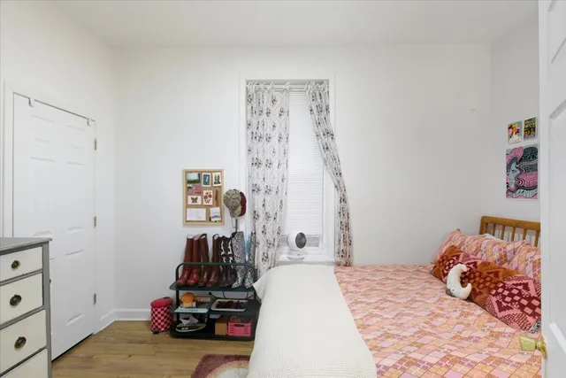 $3,750 | 2350 West Charleston Street, Unit 2F, Chicago, IL 60647