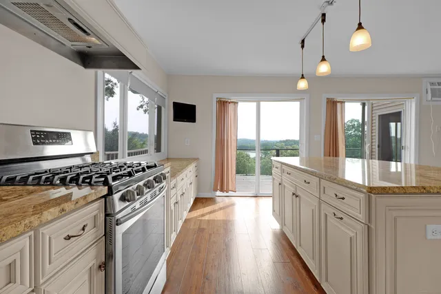 $3,700 | 33 Cornell Road, Danbury, CT 06811