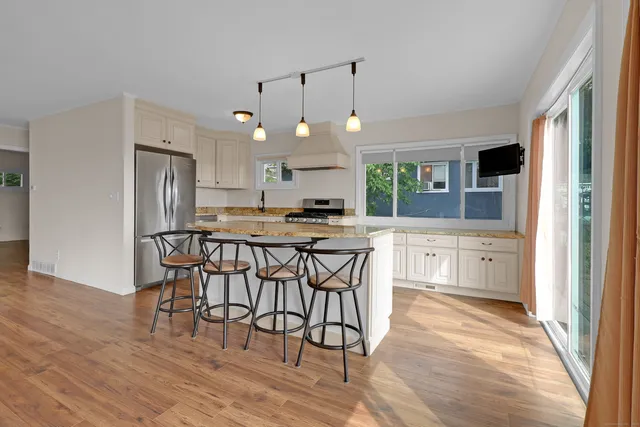 $3,700 | 33 Cornell Road, Danbury, CT 06811