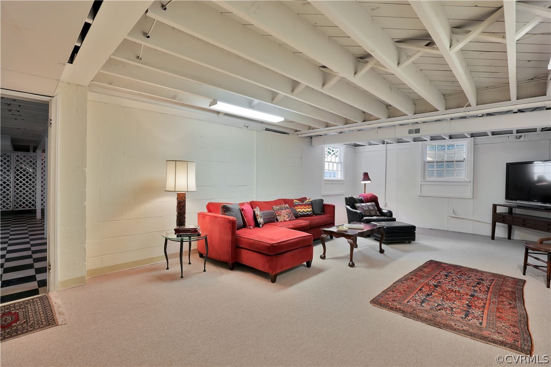 8006 Cameron Road Henrico, VA 23229 - Photo 38 of 50