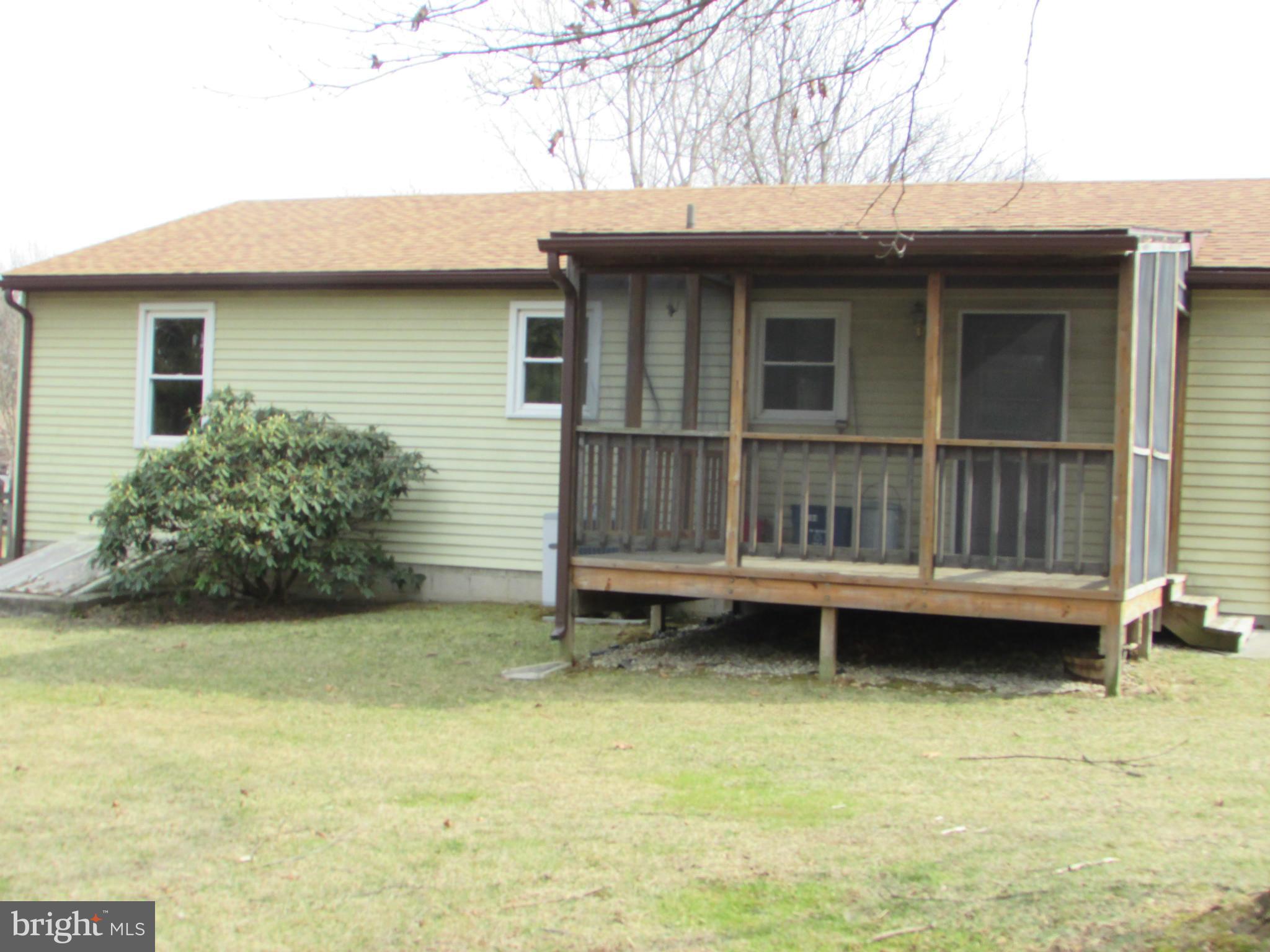 3304 Augusta Road Manchester, MD 21102 - Photo 21 of 23 Exterior (Rear)