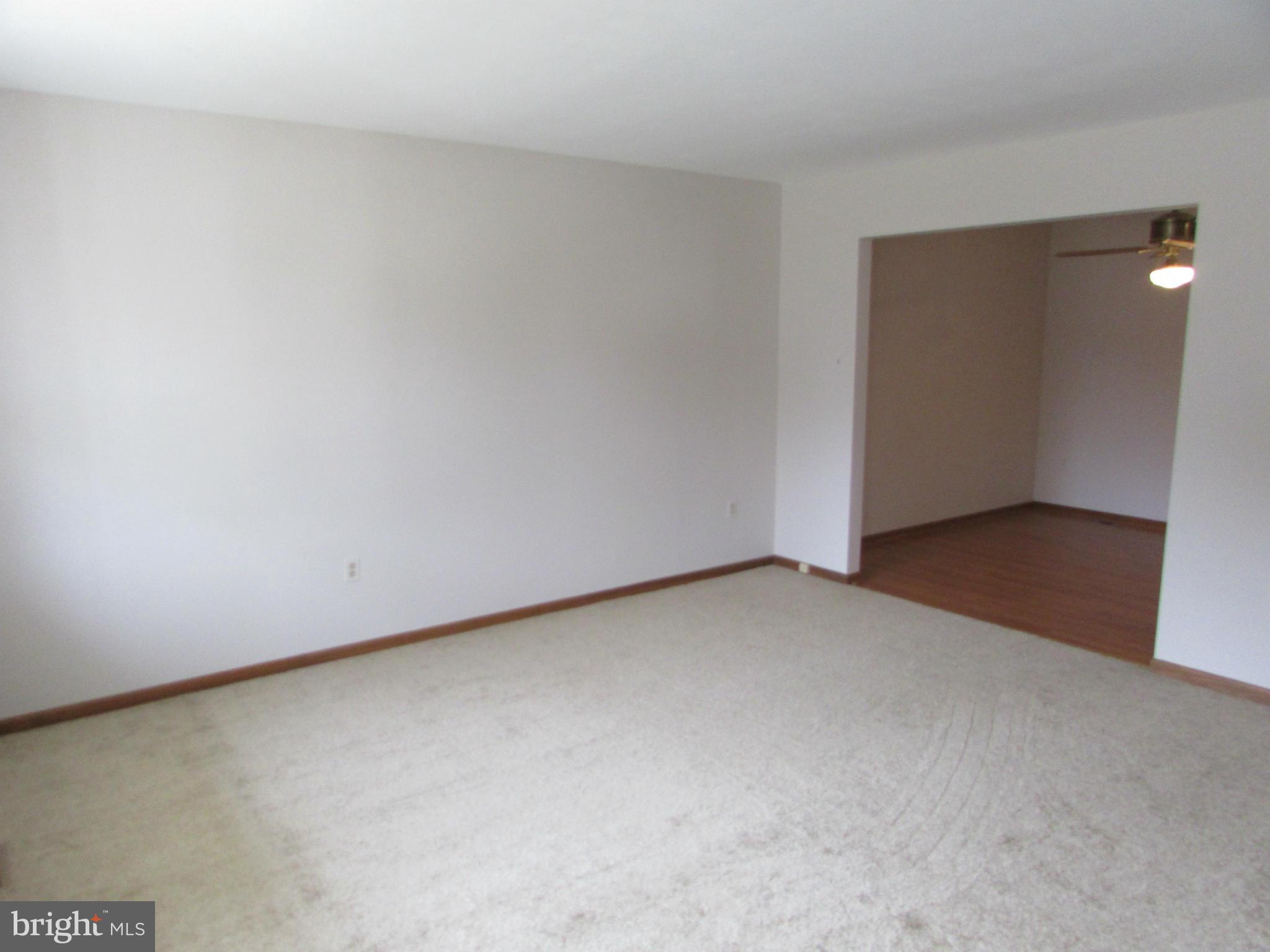 3304 Augusta Road Manchester, MD 21102 - Photo 5 of 23 Living Room to dining area entrance